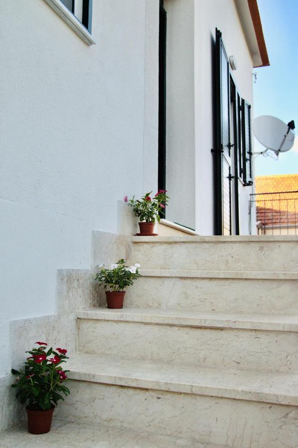 Casa Lighea Mondello - 200 Mt Dalla Spiaggia Exteriör bild